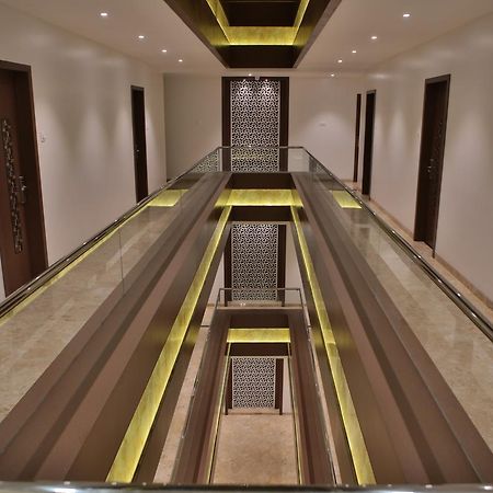 Hotel K P Pride Jalgaon Экстерьер фото