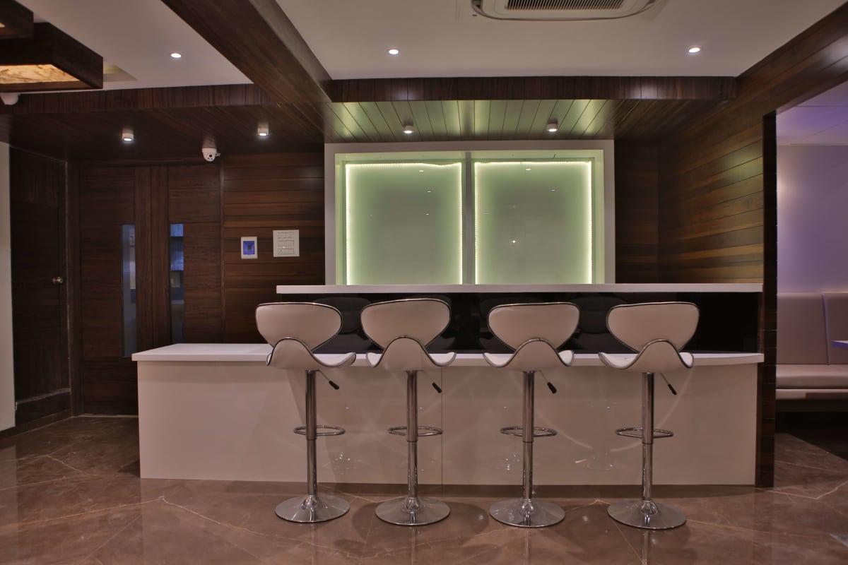 Hotel K P Pride Jalgaon Экстерьер фото